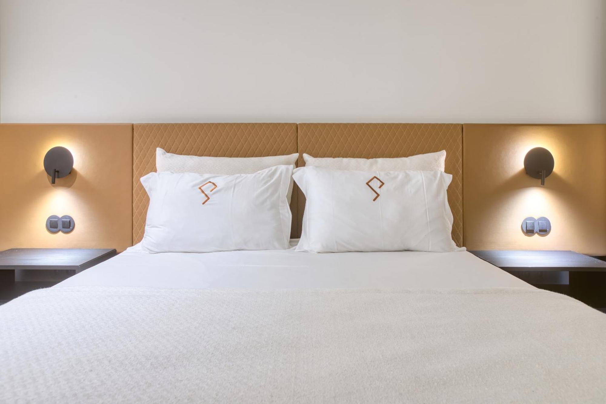 Palatial Suites Braga Quarto foto