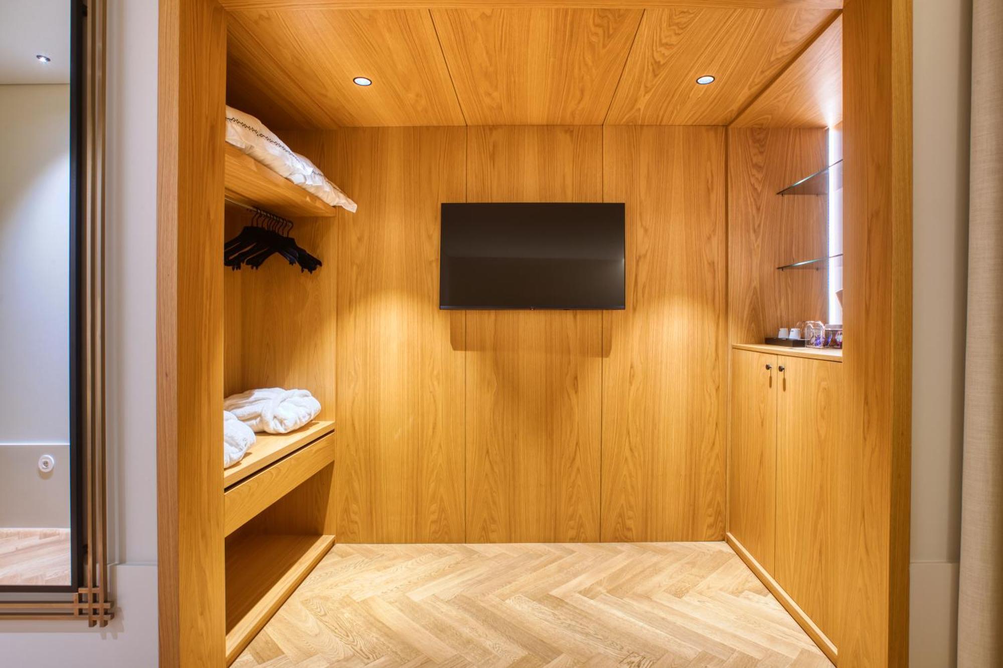 Palatial Suites Braga Quarto foto